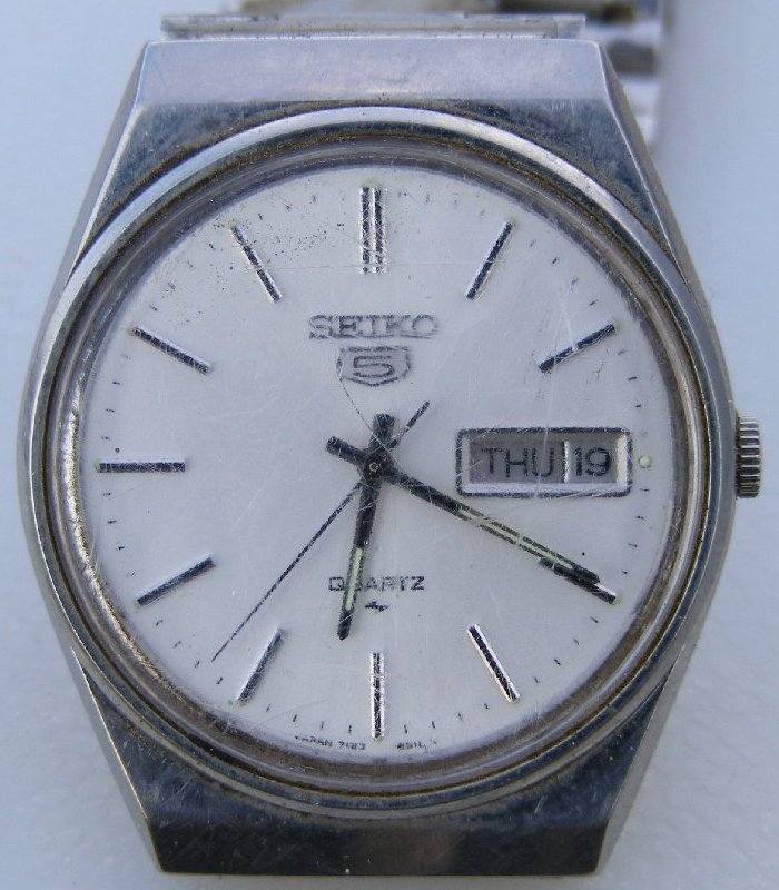 Seiko Five Quartz model 7123-8440